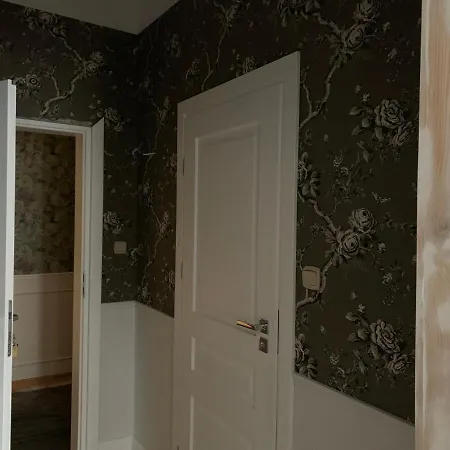 Rum i privatbostad Sarna *