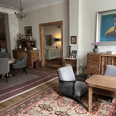 Sarna Rum i privatbostad *